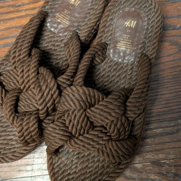 Brown Rope Mules - Picture 2 of 5